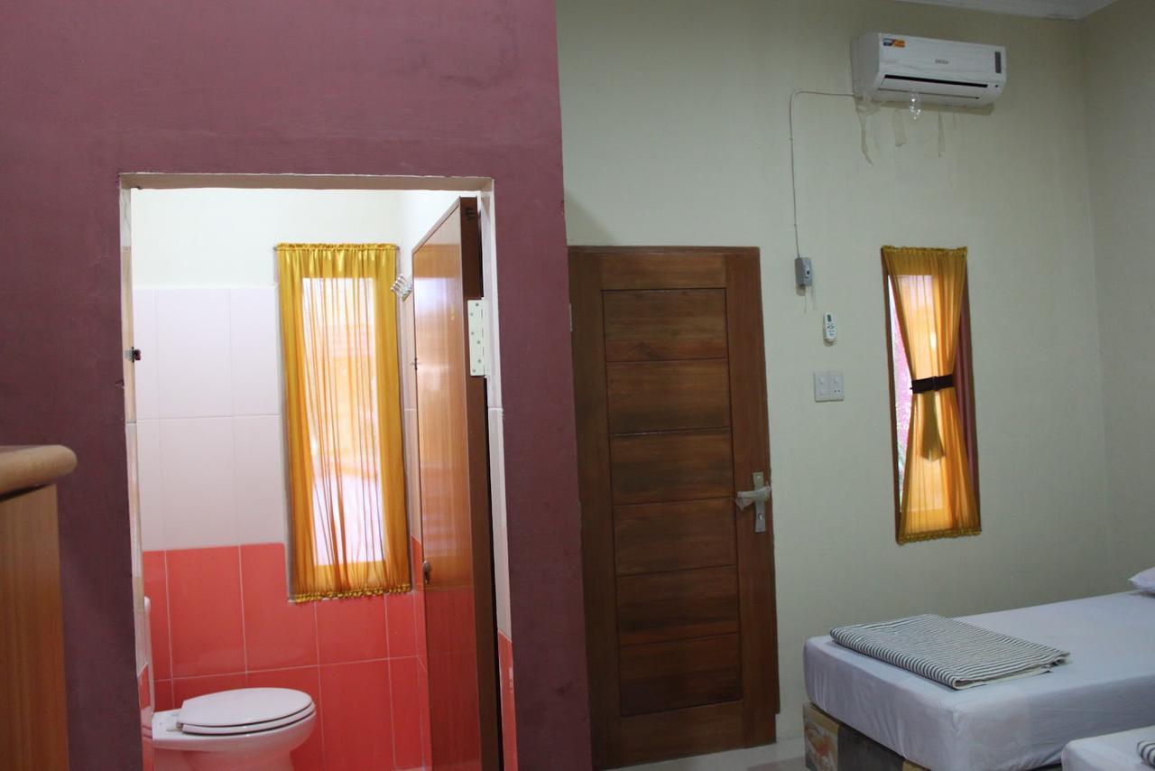 Pondok Cemara Hotel Medan Luaran gambar