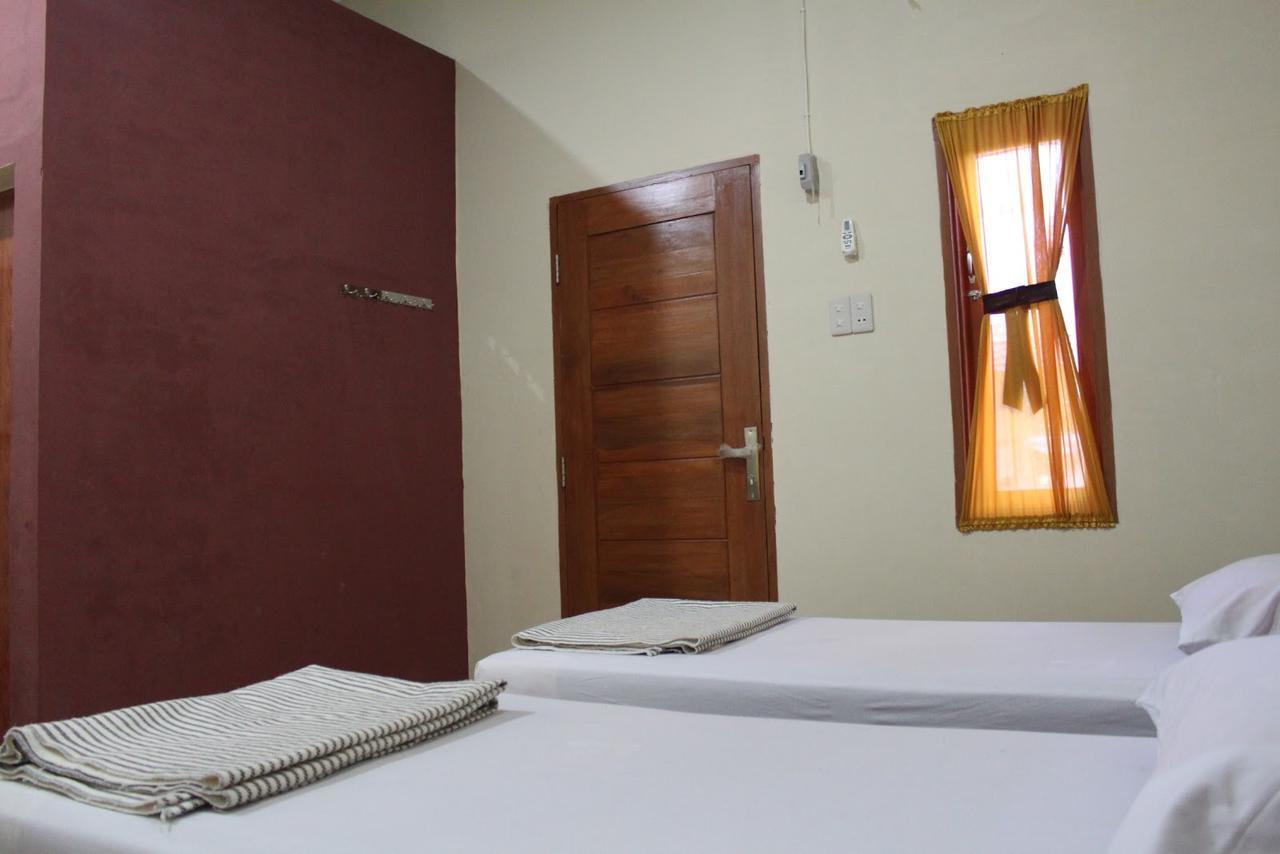 Pondok Cemara Hotel Medan Luaran gambar