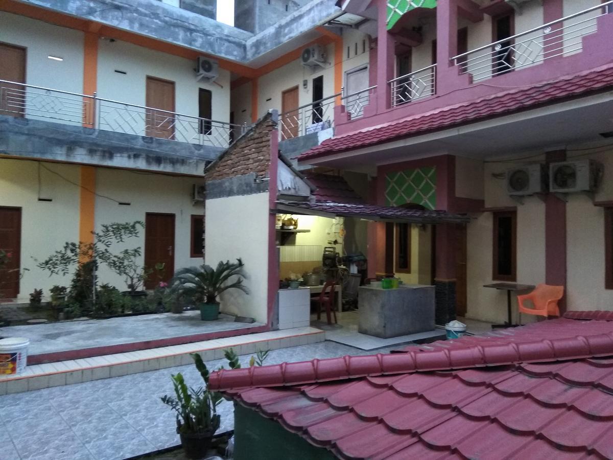 Pondok Cemara Hotel Medan Luaran gambar