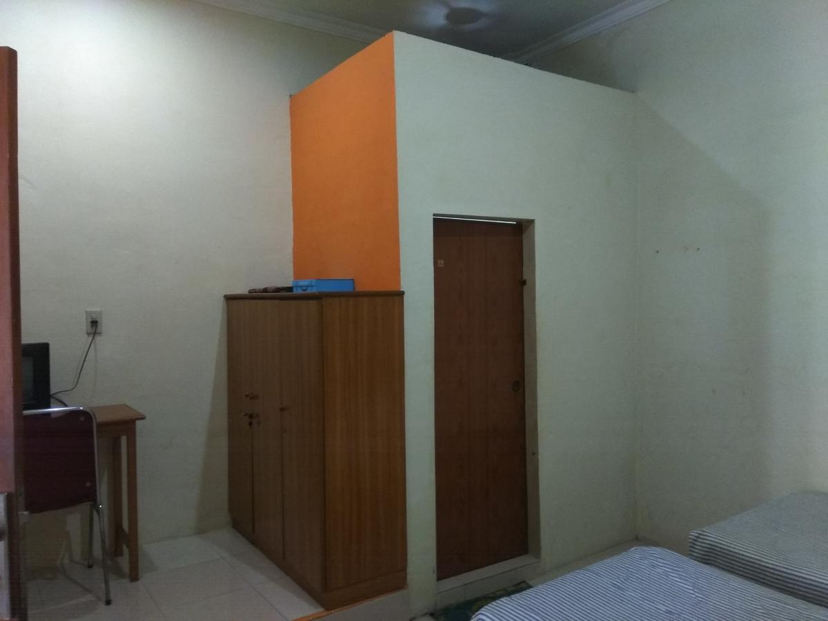 Pondok Cemara Hotel Medan Luaran gambar