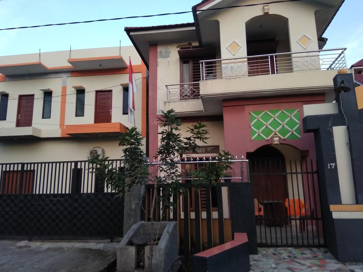 Pondok Cemara Hotel Medan Luaran gambar